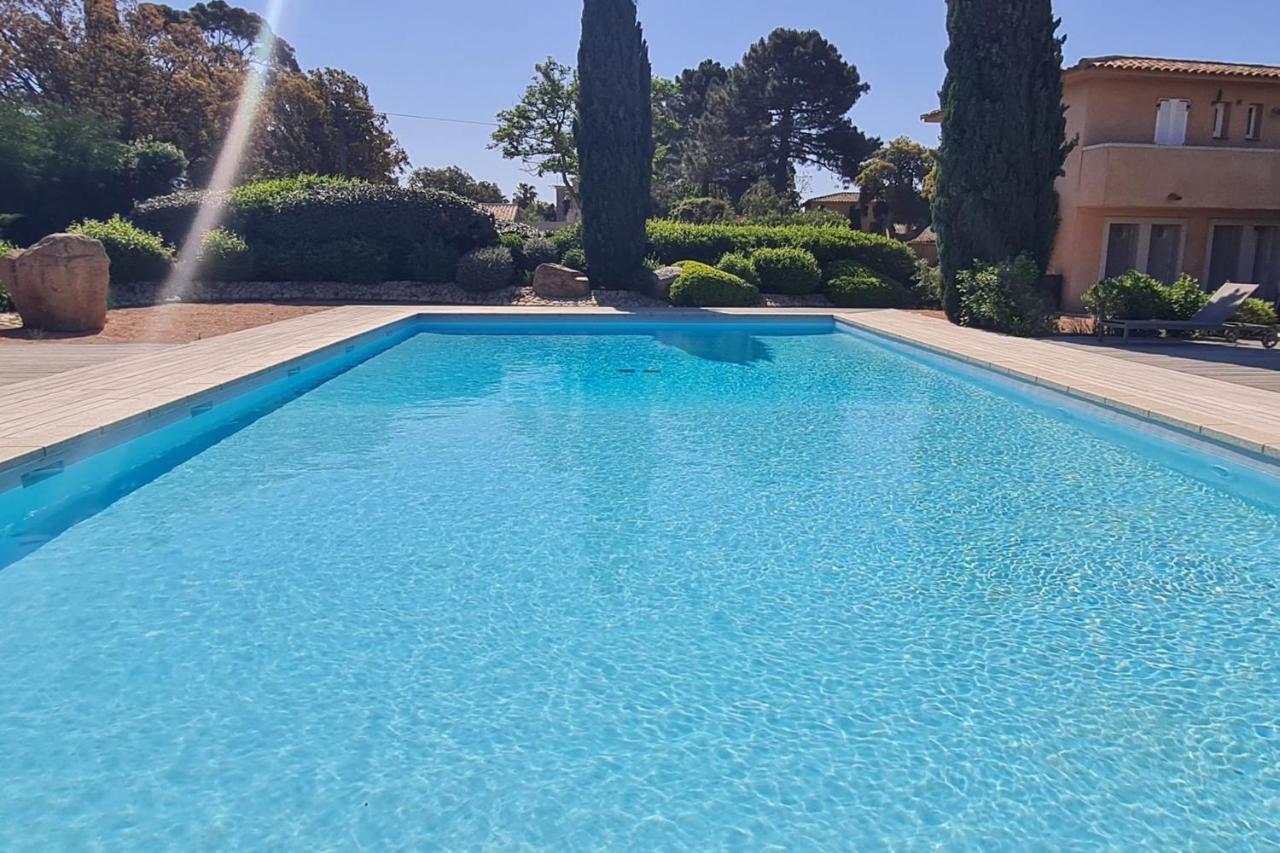 Mini Villa Messicana 5 Pers Piscine 500 M Plage Lecci Bagian luar foto